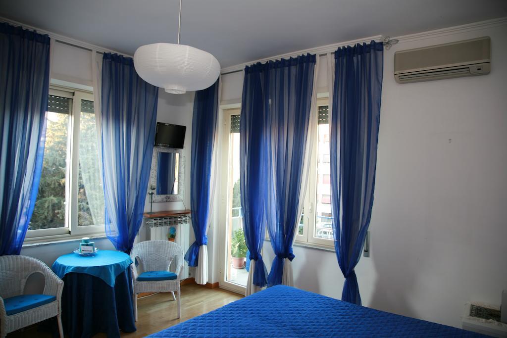 Bed and Breakfast Da Maria Jose A San Pietro Roma Habitación foto