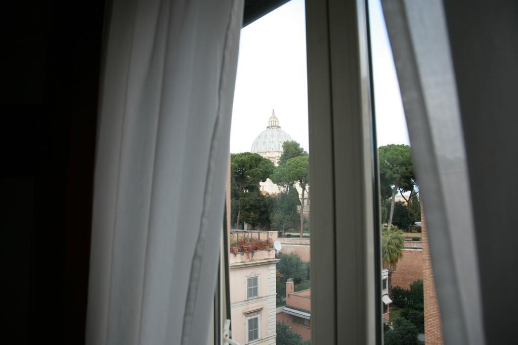 Bed and Breakfast Da Maria Jose A San Pietro Roma Exterior foto